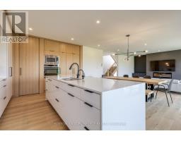 61 CRESTVIEW DRIVE - 19