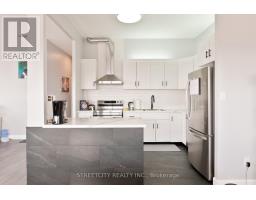 2103 - 389 DUNDAS STREET - 23