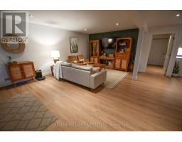 1934 WATEROAK DRIVE - 26