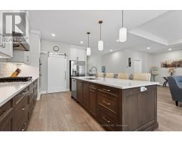 44 MUIRFIELD DRIVE - 16