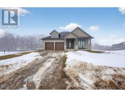 44 MUIRFIELD DRIVE - 2