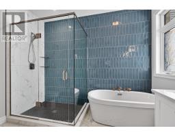 44 MUIRFIELD DRIVE - 28