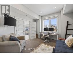 11 HAYES STREET - 26