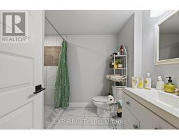 11 HAYES STREET - 34