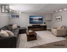 152 - 166 SOUTHDALE ROAD W - 13