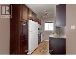152 - 166 SOUTHDALE ROAD W - 7
