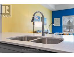 111 - 100 THE PROMENADE - 11