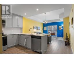 111 - 100 THE PROMENADE - 6