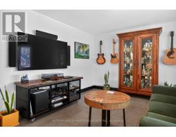 22270 ADELAIDE ROAD - 10