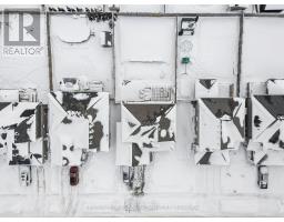 181 GILMOUR DRIVE - 7