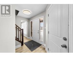 181 GILMOUR DRIVE - 8