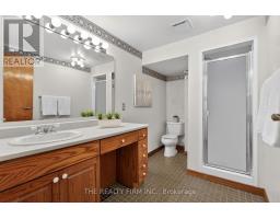 20 HARDING CRESCENT - 21