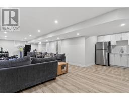 3475 BRUSHLAND CRESCENT - 43