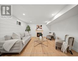 5 MONTCALM STREET N - 23