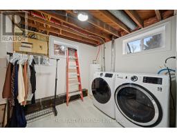 5 MONTCALM STREET N - 33