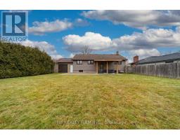 5 MONTCALM STREET N - 35