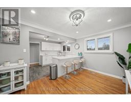 5 MONTCALM STREET N - 8