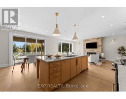 6881 HEATHWOODS AVENUE - 7