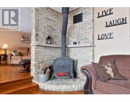 7417 INADALE DRIVE - 16