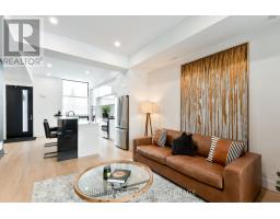 417 BASELINE ROAD E - 12