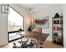 417 BASELINE ROAD E - 23