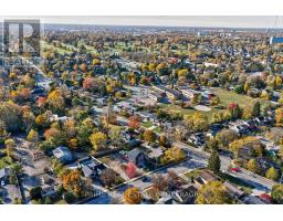 417 BASELINE ROAD E - 47