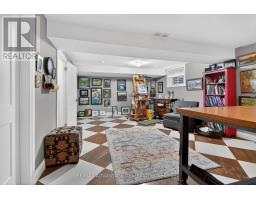 58 COMPASS TRAIL - 29