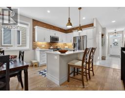 58 COMPASS TRAIL - 8