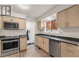 66 WELLESLEY CRESCENT - 13