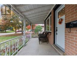 66 WELLESLEY CRESCENT - 3