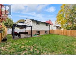 66 WELLESLEY CRESCENT - 42