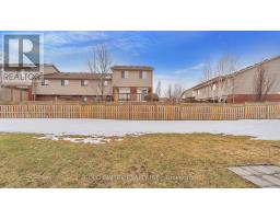 98 - 3380 SINGLETON AVENUE - 31