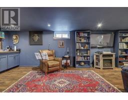 183 CENTENNIAL AVENUE - 25