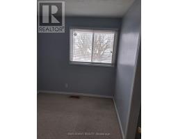 1502 BECKWORTH AVENUE - 14