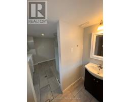 1227 TRAFALGAR STREET - 23