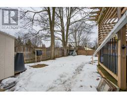 45 UPPER AVENUE - 37