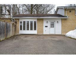 45 UPPER AVENUE - 44