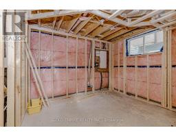 18 - 7966 FALLON DRIVE - 44