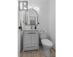 22 - 700 EXETER ROAD - 13