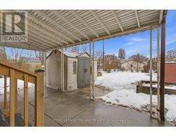 99 SUSAN AVENUE - 34