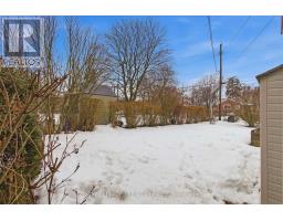 99 SUSAN AVENUE - 37