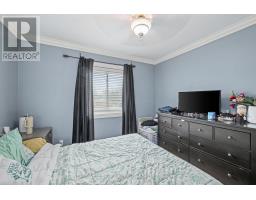 403 - 570 WILLIAM STREET - 10