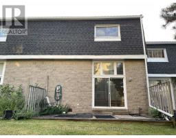 3 - 40 FAIRFAX COURT - 17