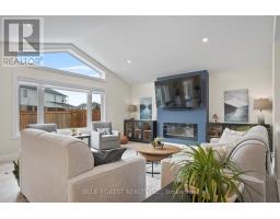 12 AUBURN DRIVE - 16