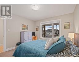 12 AUBURN DRIVE - 25