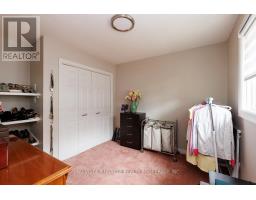 49 MAIN STREET S - 23