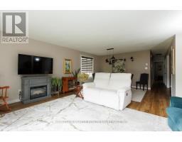 49 MAIN STREET S - 8