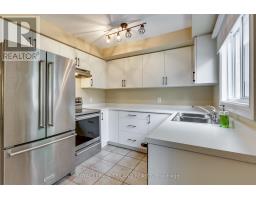 57 - 320 WESTMINSTER AVENUE - 14