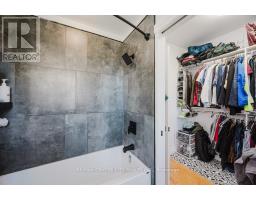 401 - 280 QUEENS AVENUE S - 17