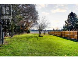 22557 QUEENS LINE - 32